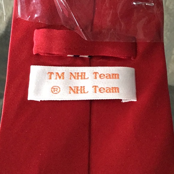 Men’s tie-NHL Colorado Avalanche - Picture 3 of 4